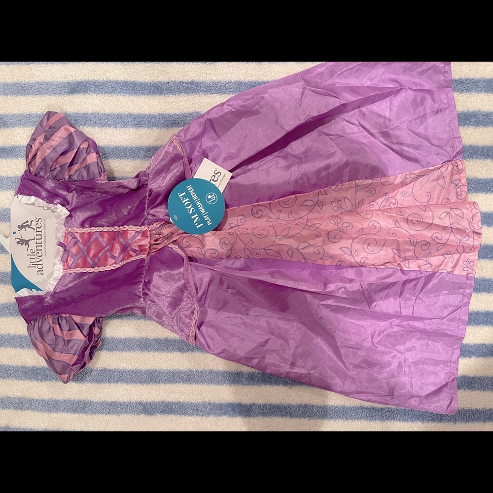Rapunzel dress 3-5 NWT